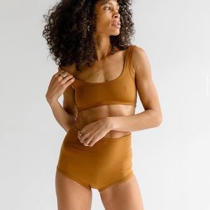 ARQ high-rise undies size small TOFFEE